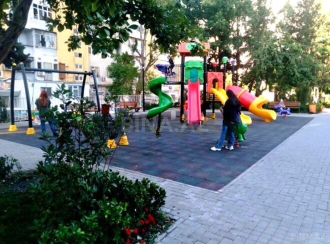 İcarəyə verilir 3 otaqlı köhnə tikili 65 m², 8 Noyabr m., photo 7 from 10