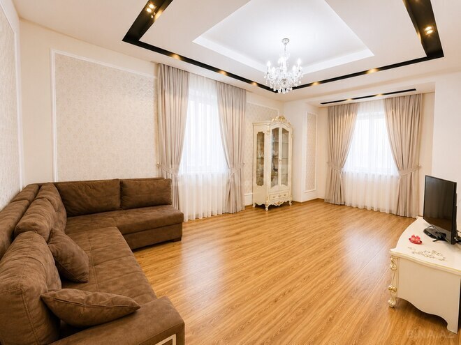 Сдаётся 5-комн. дом/дача 285 м², пос. Бильгях, photo 12 from 28