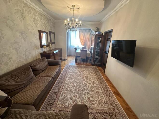 Продаётся 3-комн. вторичка 70 м², м. Мемар Аджеми, photo 6 from 15