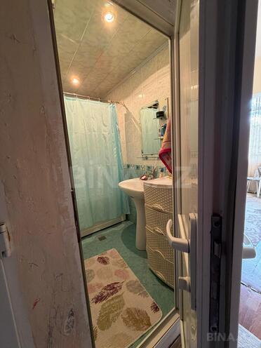 Satılır 3 otaqlı köhnə tikili 85 m², Xalqlar Dostluğu m., photo 18 from 21