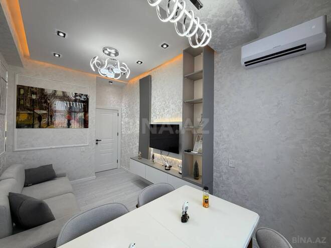 Продаётся 2-комн. новостройка 38 м², м. Кара Караев, photo 11 from 19