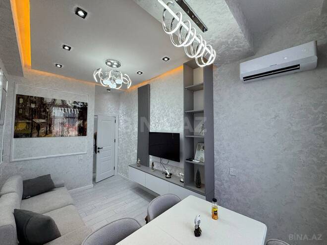 Продаётся 2-комн. новостройка 38 м², м. Кара Караев, photo 5 from 11