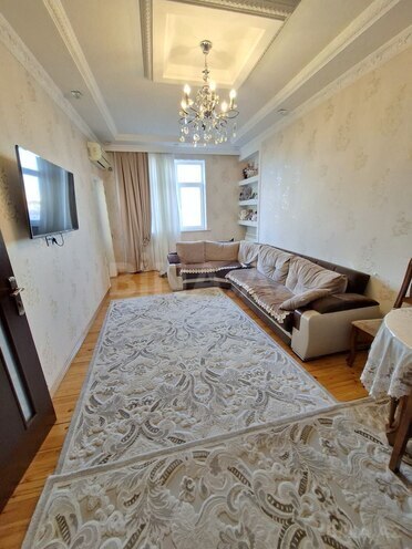 Satılır 3 otaqlı yeni tikili 70 m², İnşaatçılar m., photo 1 from 10