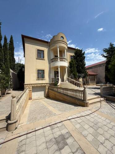 Satılır 6 otaqlı həyət evi/bağ evi 260 m², Qaraçuxur q., photo 1 from 30
