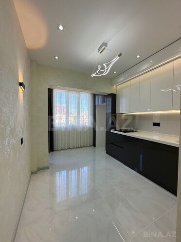 Продаётся 3-комн. вторичка 82 м², м. Ази Асланов, photo 8 from 18