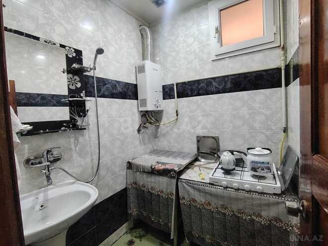 Satılır 2 otaqlı köhnə tikili 40 m², Azadlıq Prospekti m., photo 8 from 10