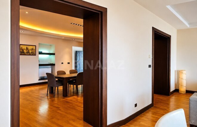 Satılır 6 otaqlı köhnə tikili 365 m², İçəri Şəhər m., photo 9 from 16