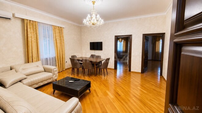İcarəyə verilir 4 otaqlı həyət evi/bağ evi 250 m², Novxanı q., photo 16 from 32
