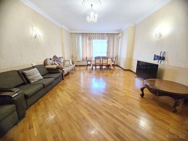 İcarəyə verilir 3 otaqlı yeni tikili 150 m², Nərimanov r., photo 14 from 21