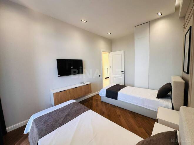 Продаётся 3-комн. новостройка 82 м², м. Кара Караев, photo 22 from 27