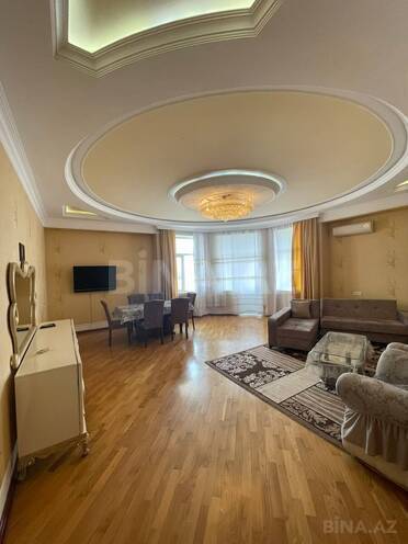 İcarəyə verilir 3 otaqlı yeni tikili 140 m², Gənclik m., photo 4 from 24