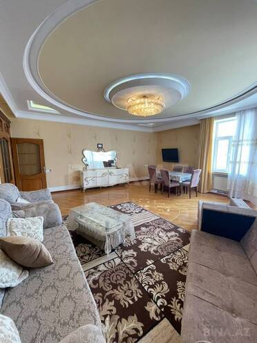 İcarəyə verilir 3 otaqlı yeni tikili 140 m², Gənclik m., photo 3 from 24