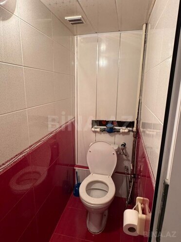 Satılır 2 otaqlı köhnə tikili 55 m², Xalqlar Dostluğu m., photo 13 from 14