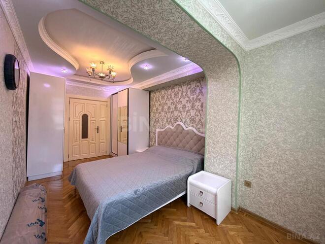 Satılır 3 otaqlı köhnə tikili 85 m², Gənclik m., photo 17 from 25