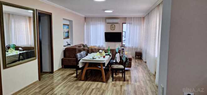 Satılır 6 otaqlı həyət evi/bağ evi 220 m², Novxanı q., photo 1 from 32