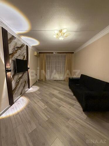 İcarəyə verilir 3 otaqlı köhnə tikili 60 m², Xalqlar Dostluğu m., photo 1 from 14