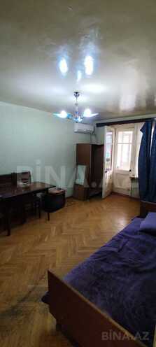 İcarəyə verilir 1 otaqlı köhnə tikili 45 m², İnşaatçılar m., photo 3 from 7