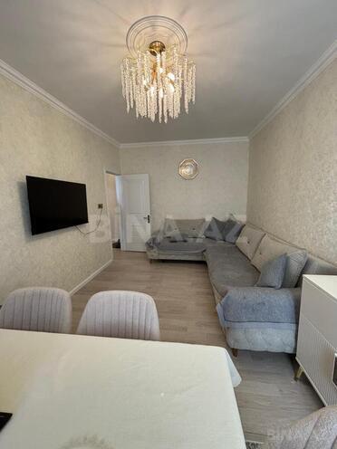 Satılır 2 otaqlı köhnə tikili 60 m², Xalqlar Dostluğu m., photo 4 from 12