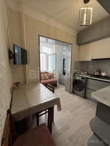 Satılır 2 otaqlı köhnə tikili 60 m², Xalqlar Dostluğu m., photo 7 from 12