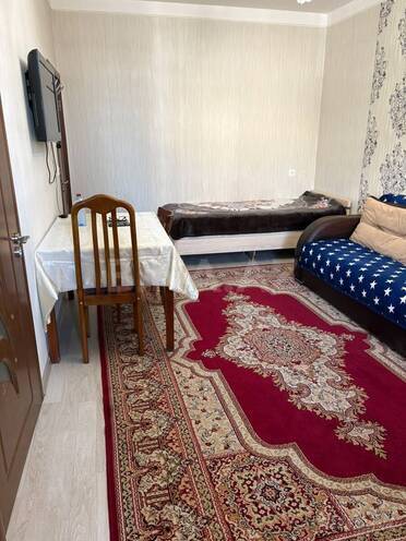İcarəyə verilir 2 otaqlı köhnə tikili 50 m², Memar Əcəmi m., photo 3 from 9