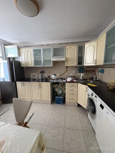 Сдаётся 2-комн. вторичка 65 м², м. 8 ноября, photo 7 from 12