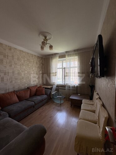 Сдаётся 2-комн. вторичка 65 м², м. 8 ноября, photo 4 from 12