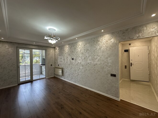 Satılır 3 otaqlı köhnə tikili 55 m², Xalqlar Dostluğu m., photo 1 from 16