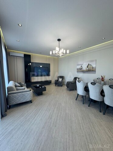 Satılır 4 otaqlı həyət evi/bağ evi 230 m², Mərdəkan q., photo 10 from 17