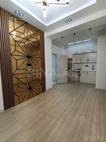Продаётся 2-комн. новостройка 70 м², м. Кара Караев, photo 1 from 11