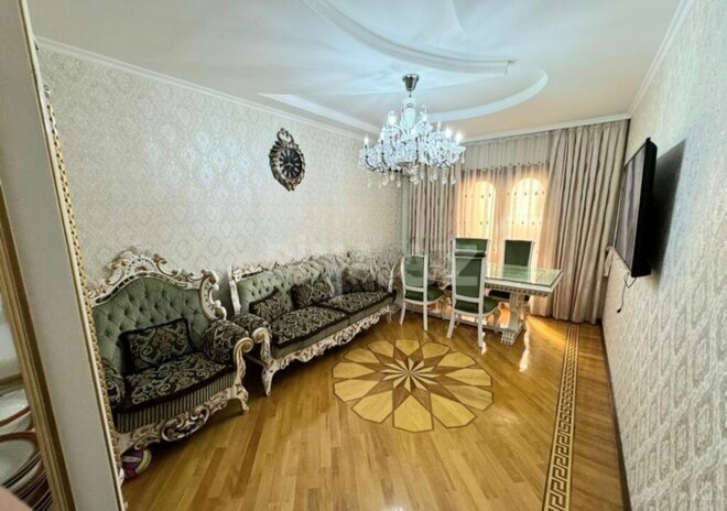 Satılır 3 otaqlı köhnə tikili 80 m², Qaraçuxur q., photo 1 from 14