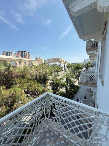İcarəyə verilir 3 otaqlı köhnə tikili 140 m², Elmlər Akademiyası m., photo 9 from 19