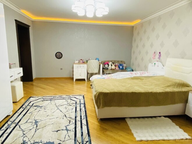 Продаётся 3-комн. вторичка 100 м², м. Элмляр Академиясы, photo 9 from 19