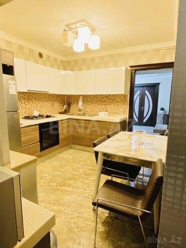 Продаётся 3-комн. вторичка 100 м², м. Элмляр Академиясы, photo 14 from 19