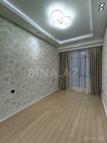 Продается 3-комн. новостройка 70 м², м. Кара Караев, photo 1 from 10