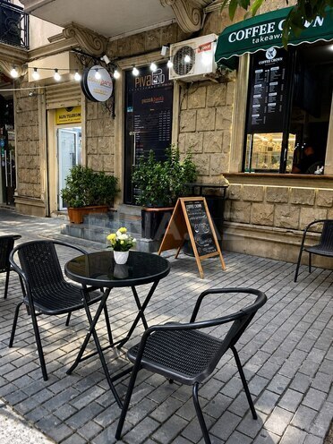 İcarəyə verilir  obyekt 55 m², 28 May m., photo 1 from 5