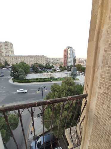 Сдаётся 2-комн. вторичка 60 м², м. Ичеришехер, photo 21 from 22