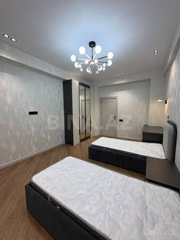 Продаётся 3-комн. новостройка 100 м², Хатаинский р., photo 14 from 22