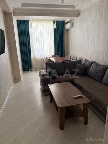 Сдаётся 2-комн. новостройка 61 м², Абшеронcкий  р., photo 1 from 18