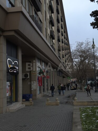 Сдаётся 1-комн. вторичка 40 м², м. Гянджлик, photo 1 from 8