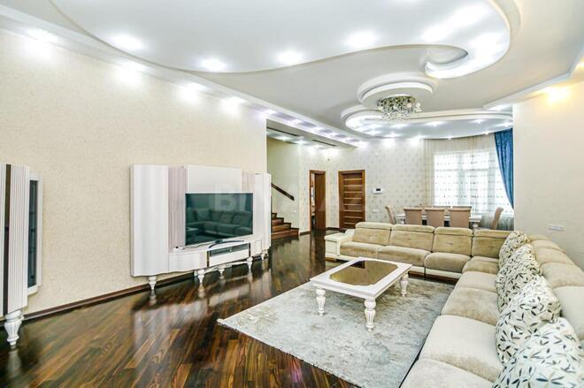 İcarəyə verilir 8 otaqlı həyət evi/bağ evi 600 m², Badamdar q., photo 5 from 31