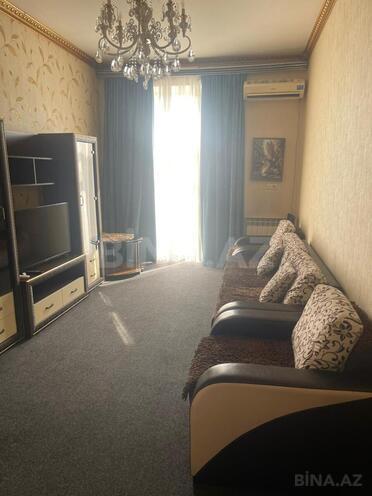 Сдаётся 3-комн. вторичка 60 м², м. Сахил, photo 3 from 16