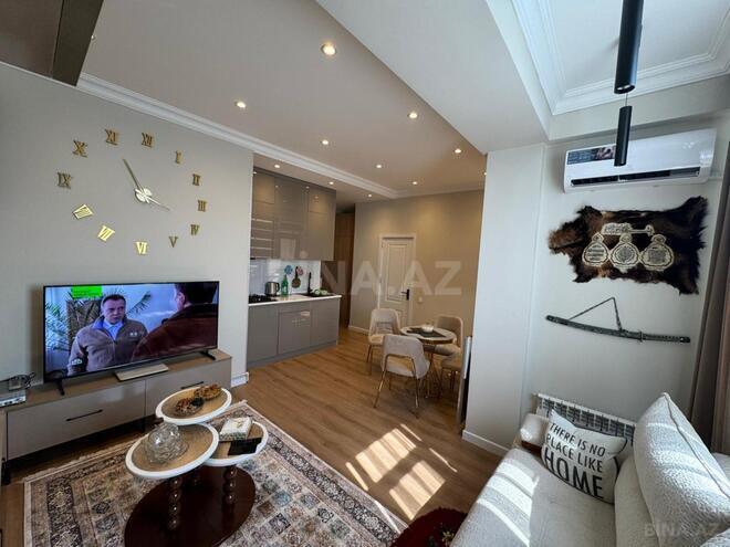 Продается 1-комн. новостройка 34 м², м. Нефтчиляр, photo 3 from 9