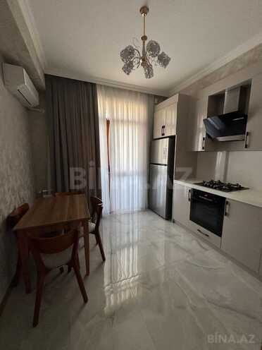 Сдаётся 2-комн. новостройка 70 м², м. Нефтчиляр, photo 1 from 26