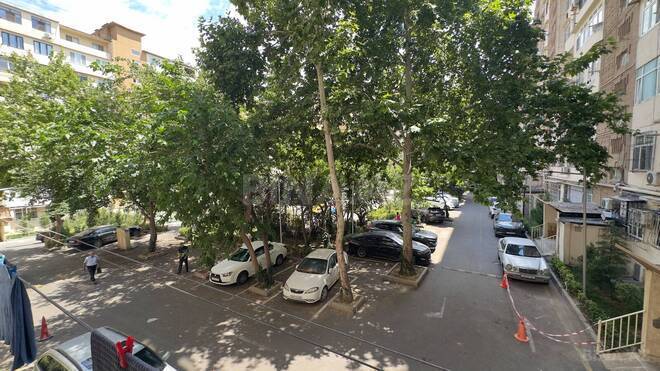 Satılır 5 otaqlı köhnə tikili 130 m², Elmlər Akademiyası m., photo 11 from 15