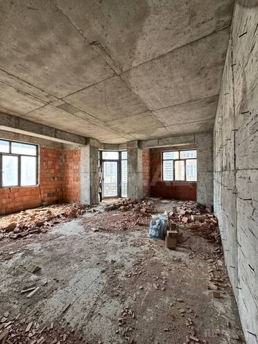 Продаётся 4-комн. новостройка 227 м², м. Элмляр Академиясы, photo 12 from 16