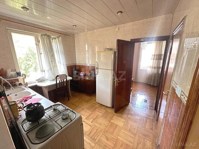 Satılır 3 otaqlı köhnə tikili 70 m², 28 May m., photo 13 from 19