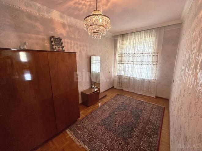 Satılır 3 otaqlı köhnə tikili 70 m², 28 May m., photo 15 from 19