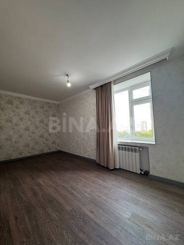 Satılır 2 otaqlı köhnə tikili 60 m², İnşaatçılar m., photo 8 from 14
