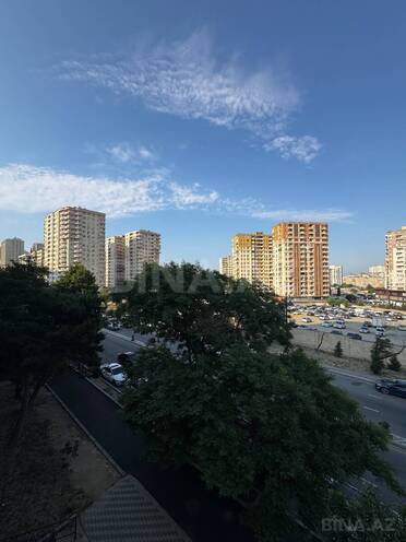 Satılır 2 otaqlı köhnə tikili 60 m², İnşaatçılar m., photo 9 from 14