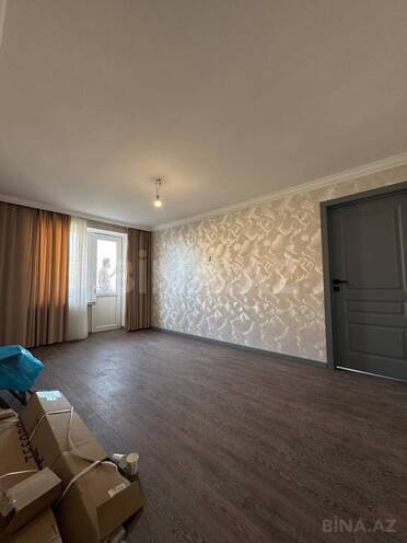 Satılır 2 otaqlı köhnə tikili 60 m², İnşaatçılar m., photo 1 from 14